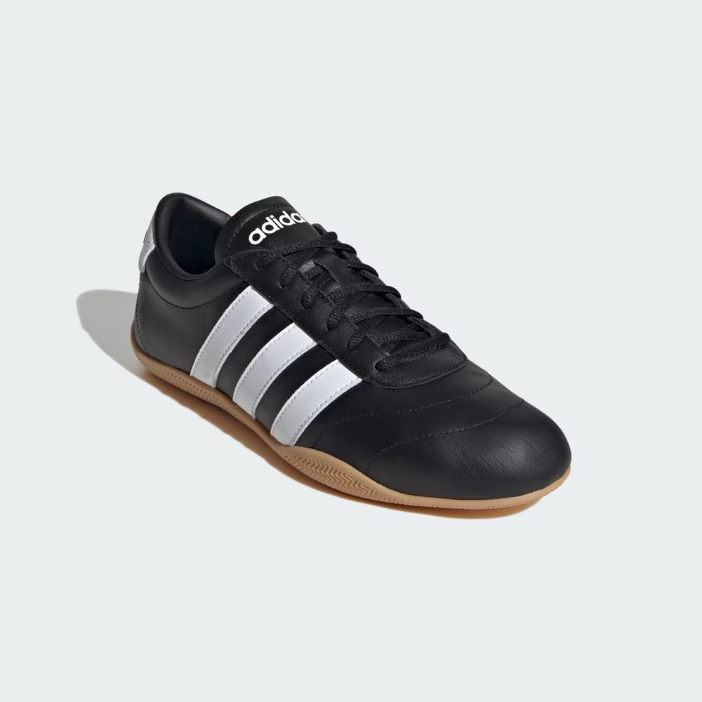 Adidas Black GRAND COURT LO SHOES size 8